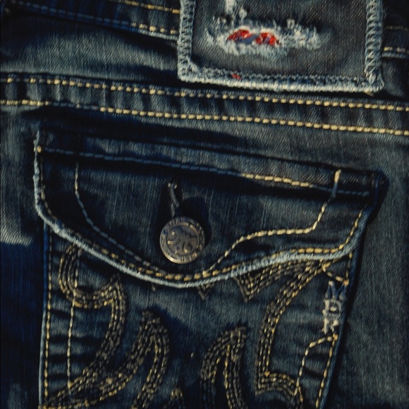 MEK Denim Woman’s Jeans w/ visible stitching - Picture 3 of 7